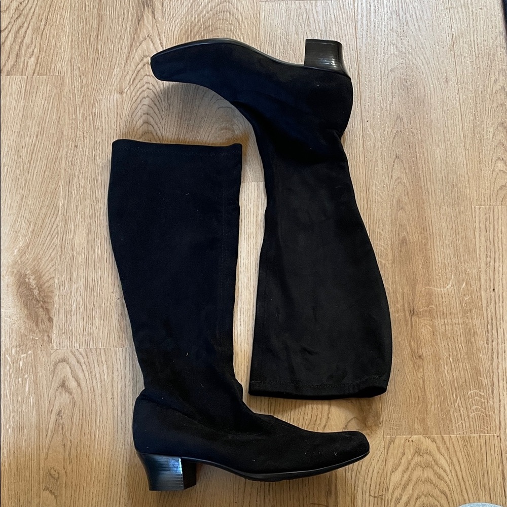 Munro - Suede heeled boots